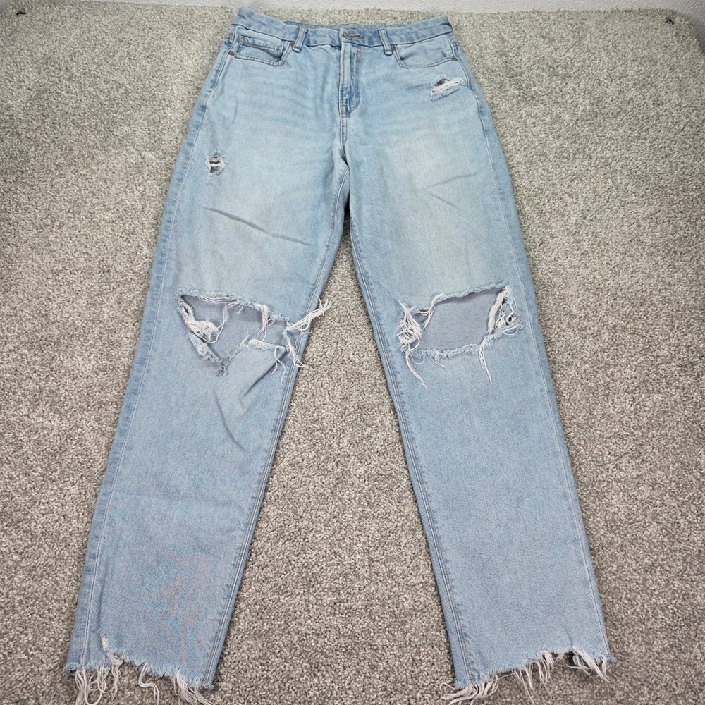 American Eagle Curvy Mom Jeans 10 Long Light Wash Distressed Strigid High Rise